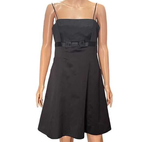 David’s Bridal Black Empire Waist With Bow Cocktail Dress Size 6 - Picture 7 of 14